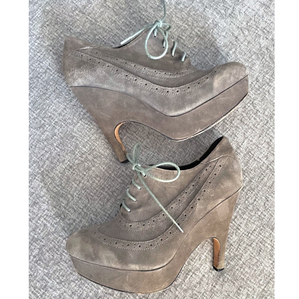 Dolce Vita Taupe Heel Wedge